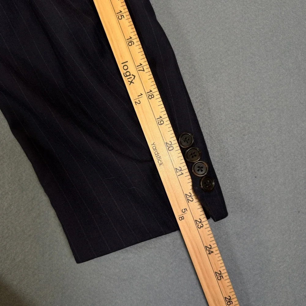 Brooks Brothers 1818 Madison Mens 44S Navy Blue Pinstripe 100% Wool Blazer Italy - Picture 8 of 8